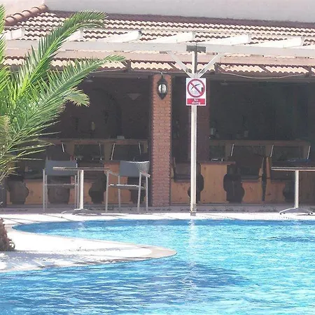 Lyristis * Faliraki